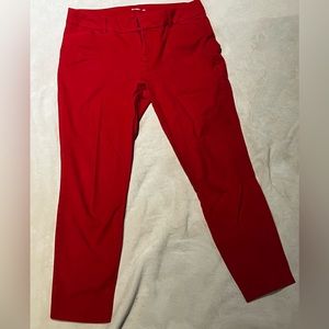 Old Navy Pixie Pant in Red Size 8 Women’s